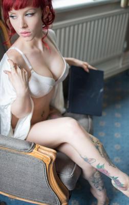 Suicide Girls - Rouge - Epeolatry