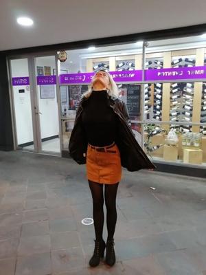 Hochklassige Model-Selfie-Girl-Akte