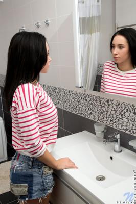 Semija - Sexy Teen