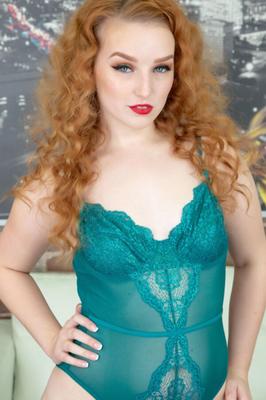 Cleo Clementine - Sexy Hot Red Head Cleo Masurbating