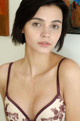 Petite brunette teen - Cute and thin Ariel !