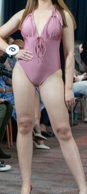Miss legs