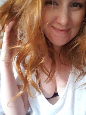 Ginger webslut Krista exposed