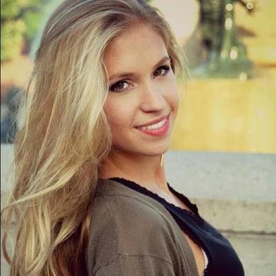 Claudia Bouvette WOWWWW!
