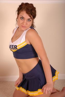 Adrianna sexy animadora