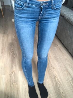 Skinny girls in jeans crotch watch