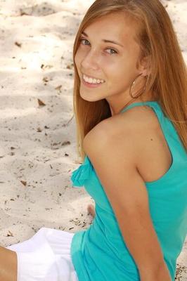 Lisa York blonde model