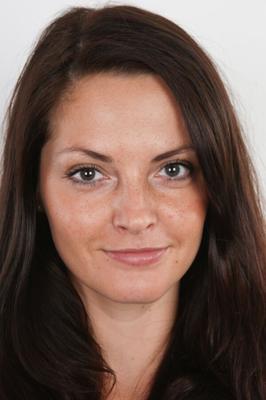 Modelo de Czechcasting LUCIE (también conocida como Lucy, Ella, Lu lu)