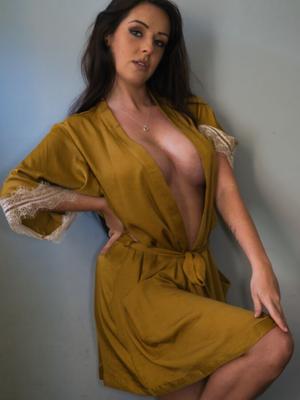Tattooed Amateur Models Private Nude Photo Shootings