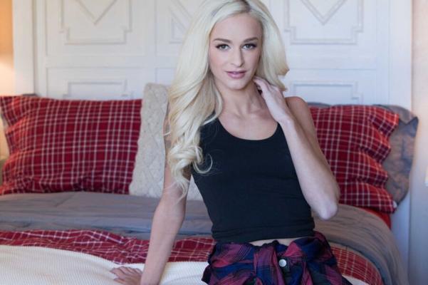 Emma Hix - Sexy Teen