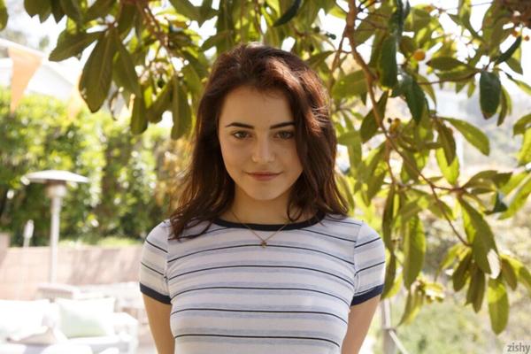 kylie quinn set for zishy