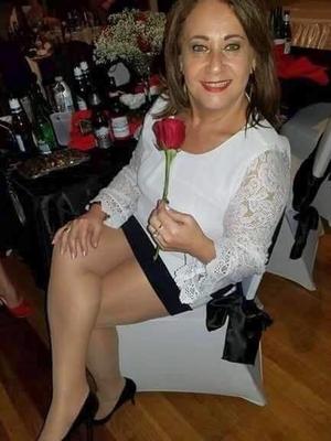 amateur pantyhosed milf   non nude
