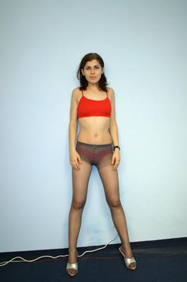 BestNylonGirls Graue Strumpfhose - Bilder - - tAug,