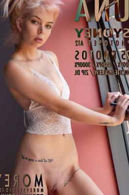 MoreyStudio ---Una A fotos MB