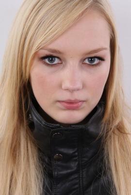 Rikki Casting