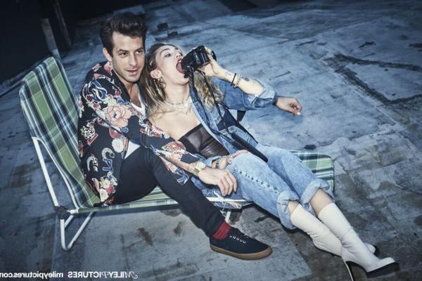 Mikey Cyrus dirty slut in jeans