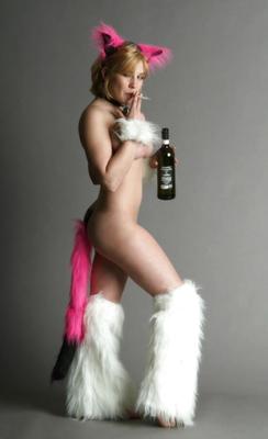 CATGIRL TRÈS SAUVAGE S