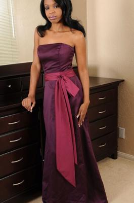 vestido morado lippz