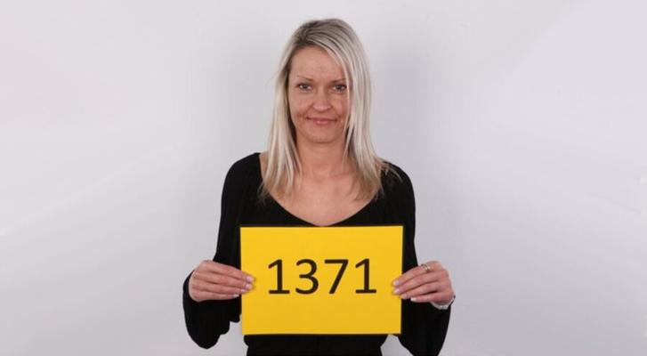 39.01371 checa martina