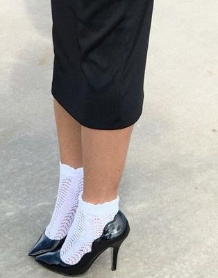 Jan. chaussettes et talons