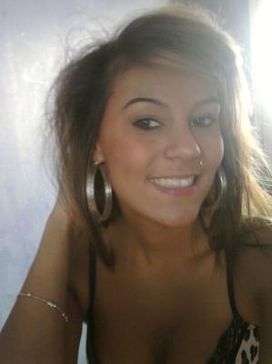 Brainless skank bimbo selfie addict whore