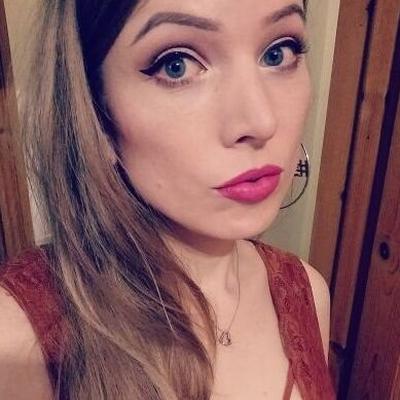 Trans girls I found on Twitter who I want to bust in real bad.