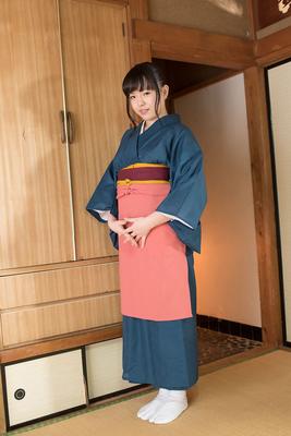 Minisuka Serina Ueda Secret Gallery (Stufe 2) 01-03