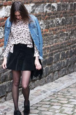 Pantyhose Female Delights