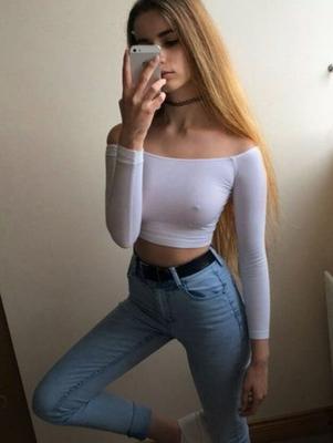 Braless Pokies