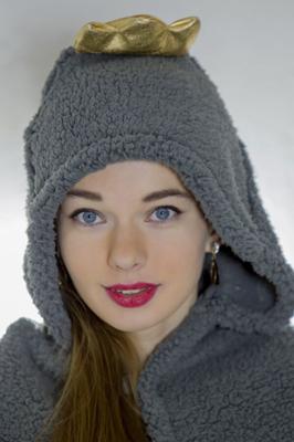 Milena D Sunna, Apprendista Principessa