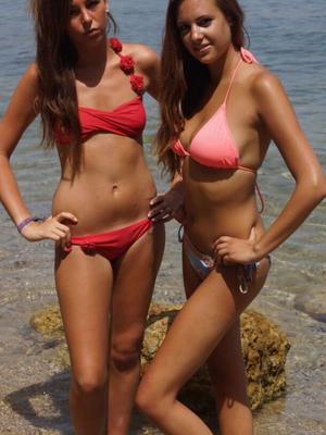 adriana y sophie_highres