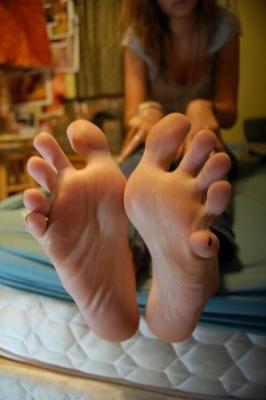Legs and feet babes 14