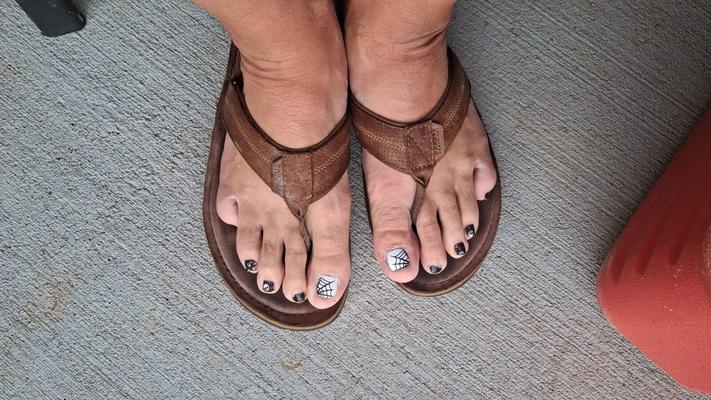 Do you like feet? Have a Foot fetish? Do you like Halloween?