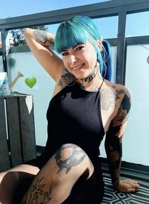 Alt Girls, Non Nude .