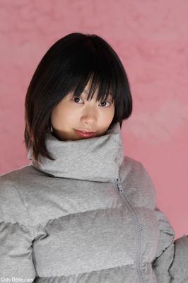 日本のヌードモデルMirei Katsuragi