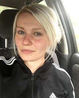 Female friends for your comments