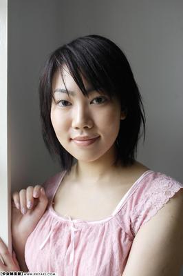 日本のヌードモデルmeru morimoto