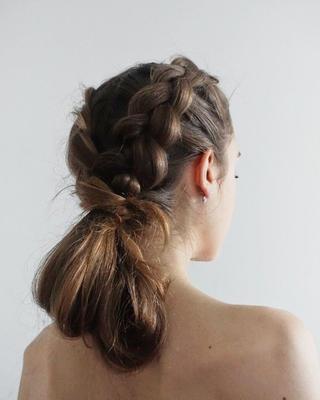 nude with braids