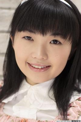 日本のヌードモデルMika Hanai