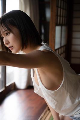 田舎の女の子のケンケン