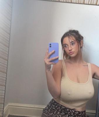 Brit Sluts Selfies