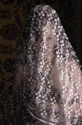 Slastyonoff Aneli Under tulle   ,