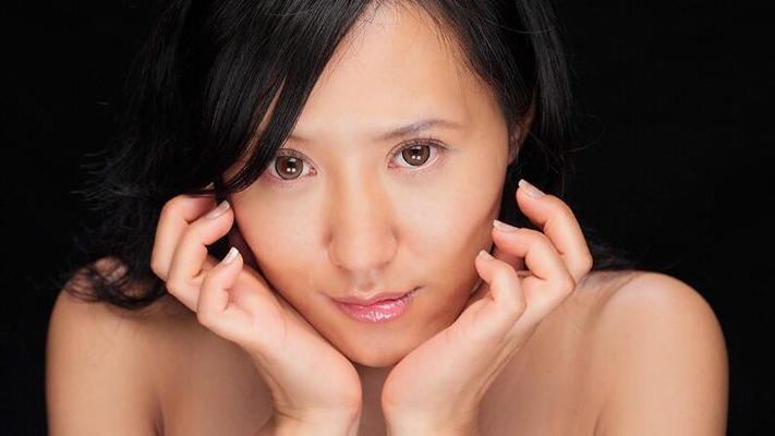 modelo de desnudos japonés Kyoka Kuwata