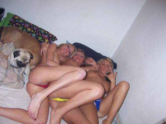 Trio () dames seulement