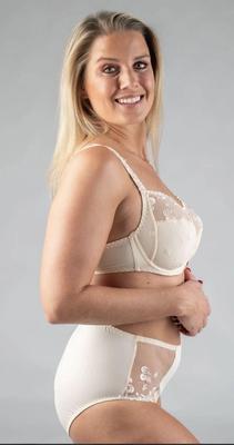 Mom Milf Non nude 