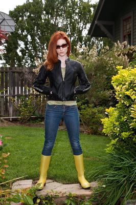 Emily Archer Maintains The Lawn