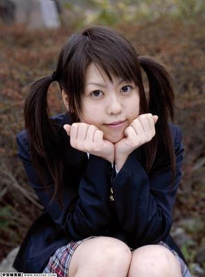 日本のヌードモデルYume Aizawa