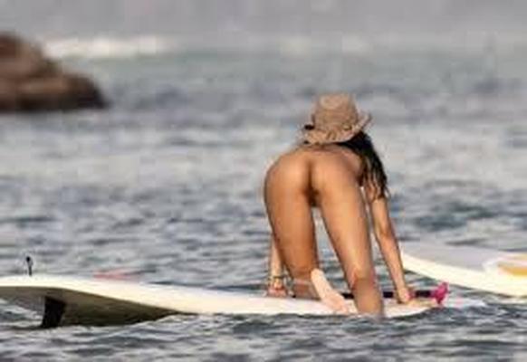 Surfing Naked 