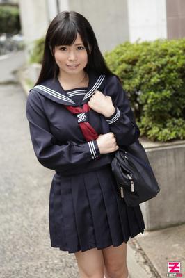 Modelo nude japonês Miyu Shiina