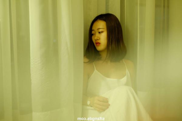 AM Ameteur couple boudoir photoshoot